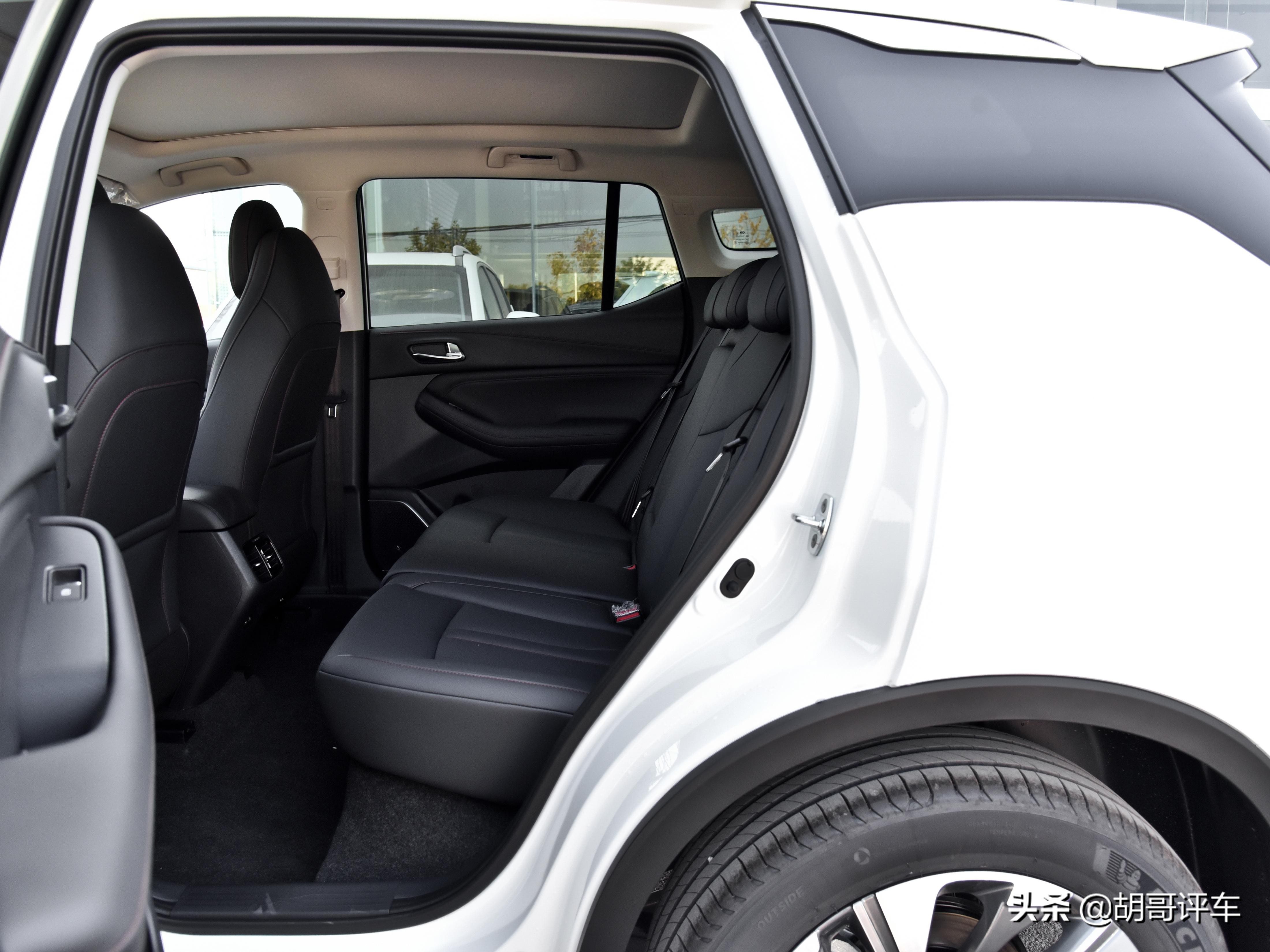 最低不到十万的suv,6到7万左右的国产suv颜值高的