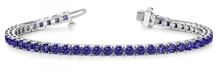 坦桑石深度解读,坦桑石多少大小值得收藏