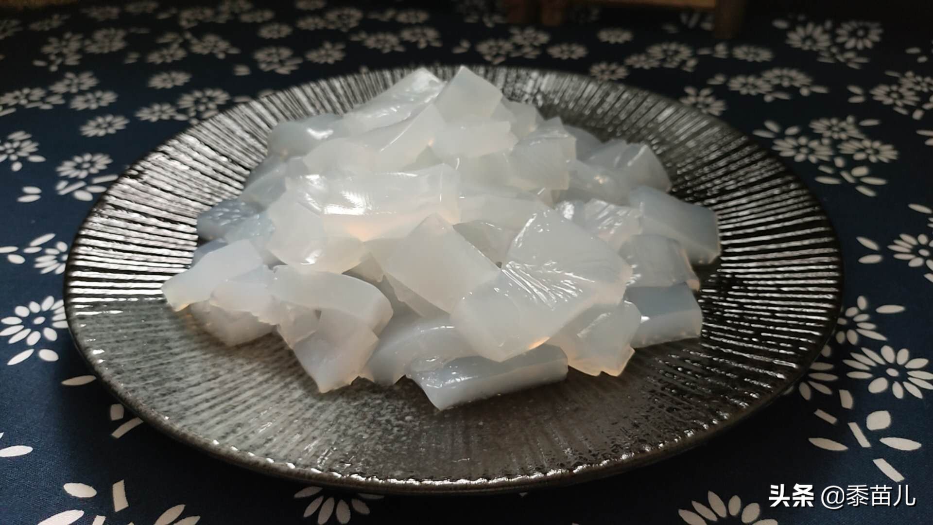 豌豆凉粉如何做的劲道有弹性,如何自制豌豆凉粉