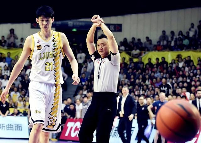 上赛季cba新口号忠于所爱,cba口号忠于所爱