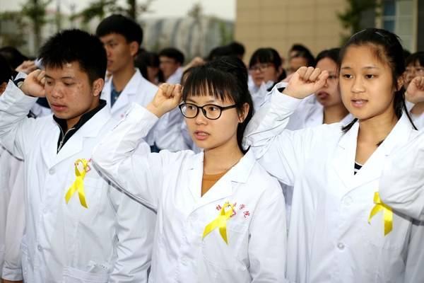 医学院解剖的尸体从哪来,医学生用来解剖的尸体是哪来的