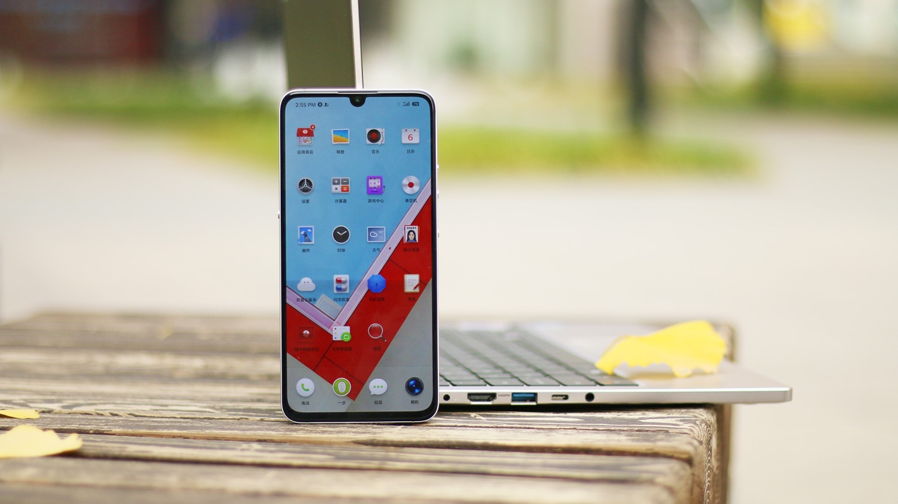 坚果pro3使用感受,不谈情怀只看产品坚果pro3轻体验