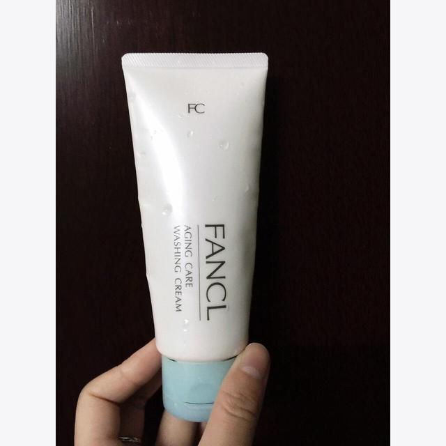 卸妆洁面乳深层清洁排行榜第一名,深层卸妆保湿洁面乳