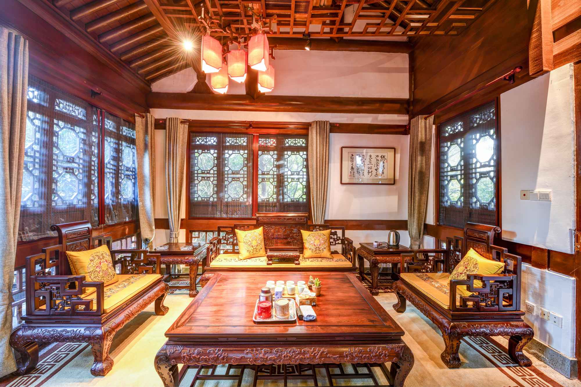 婀栧北妗冩簮涔濋緳浜戝涵,婀栧北涔嬪穮