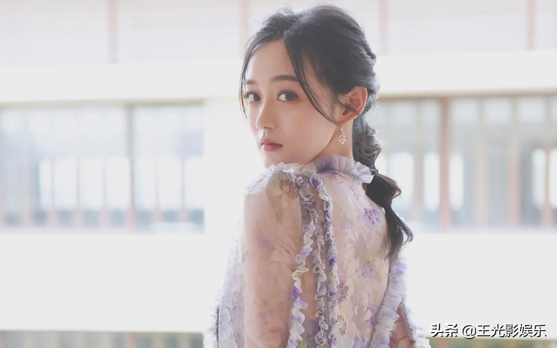 重庆十二位女明星名单,最火的12位重庆女明星