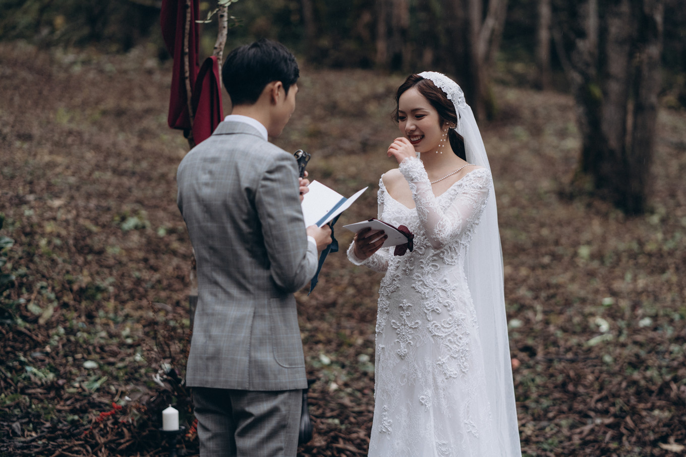 我们带上婚纱，去与世隔绝的山中办了一场绝世婚礼