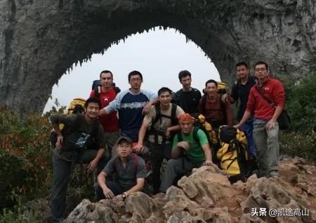 那一年，他们滑坠到人生的谷底：两名登山者和两部电影