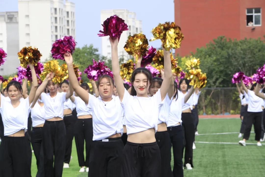 庆祝建党十周年校园艺术节手绘,建党100周年艺术节各个校园展演