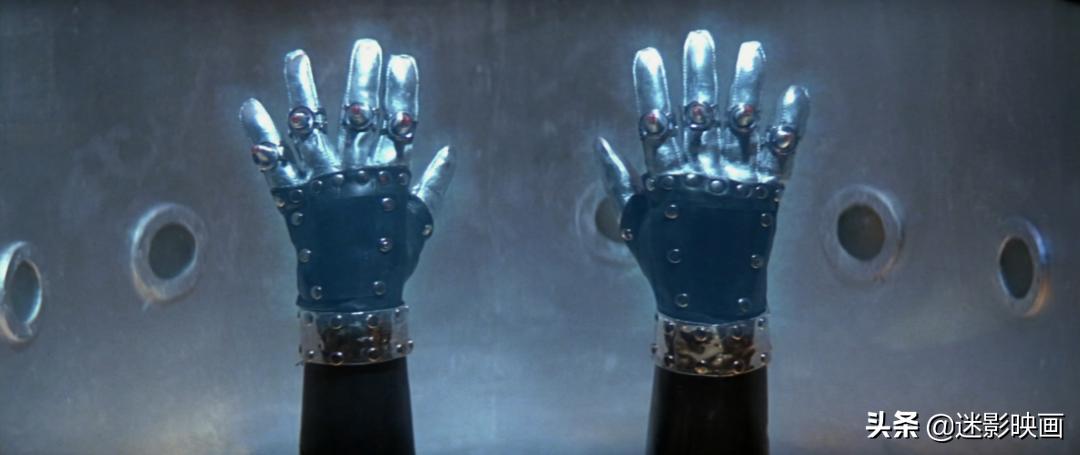 盘点电影中六版奥特曼,奥特曼经典版26