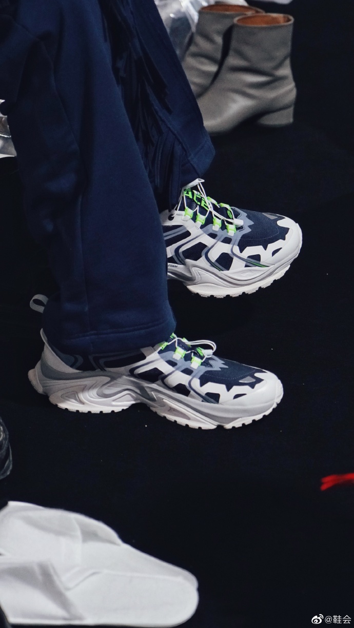 李宁时装周悟道鞋,李宁2018款悟道