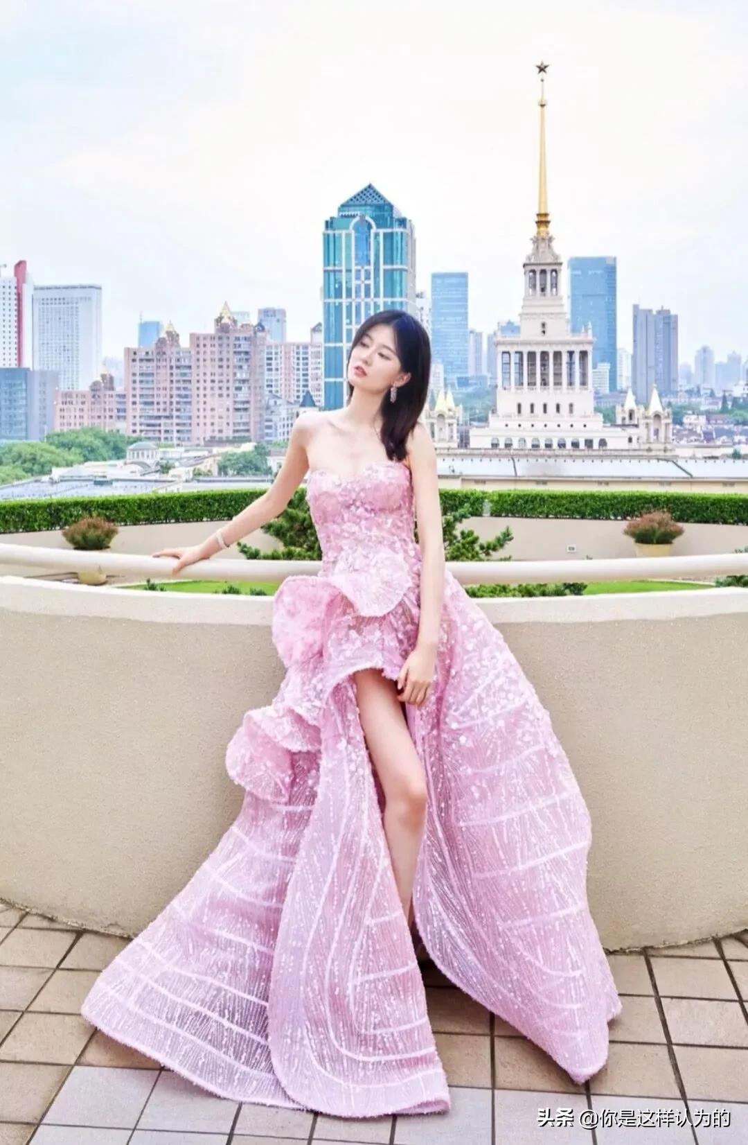 涔旀鍐欑湡鐓х墖澶у叏,涔旀鏃楄鍐欑湡