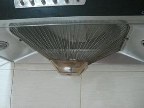油烟机油渍用什么东西能清理干净,油烟机油污用什么清洁剂清洗