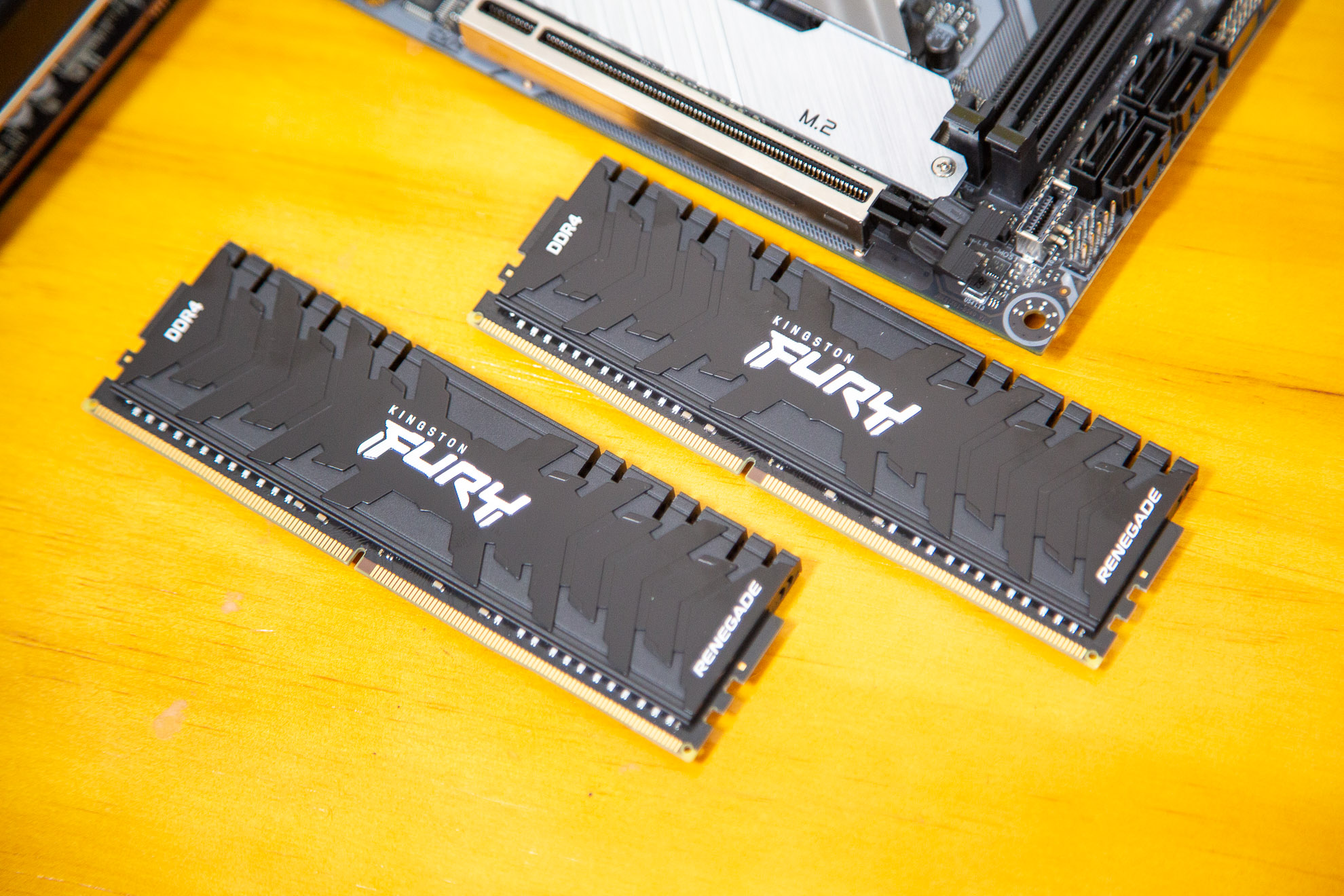 七彩虹b560i支持的cpu,七彩虹b660m配12代i5