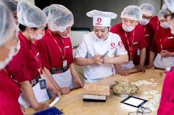 不懂餐饮的人做餐饮是多么可怕,做餐饮你必须搞懂的两个问题