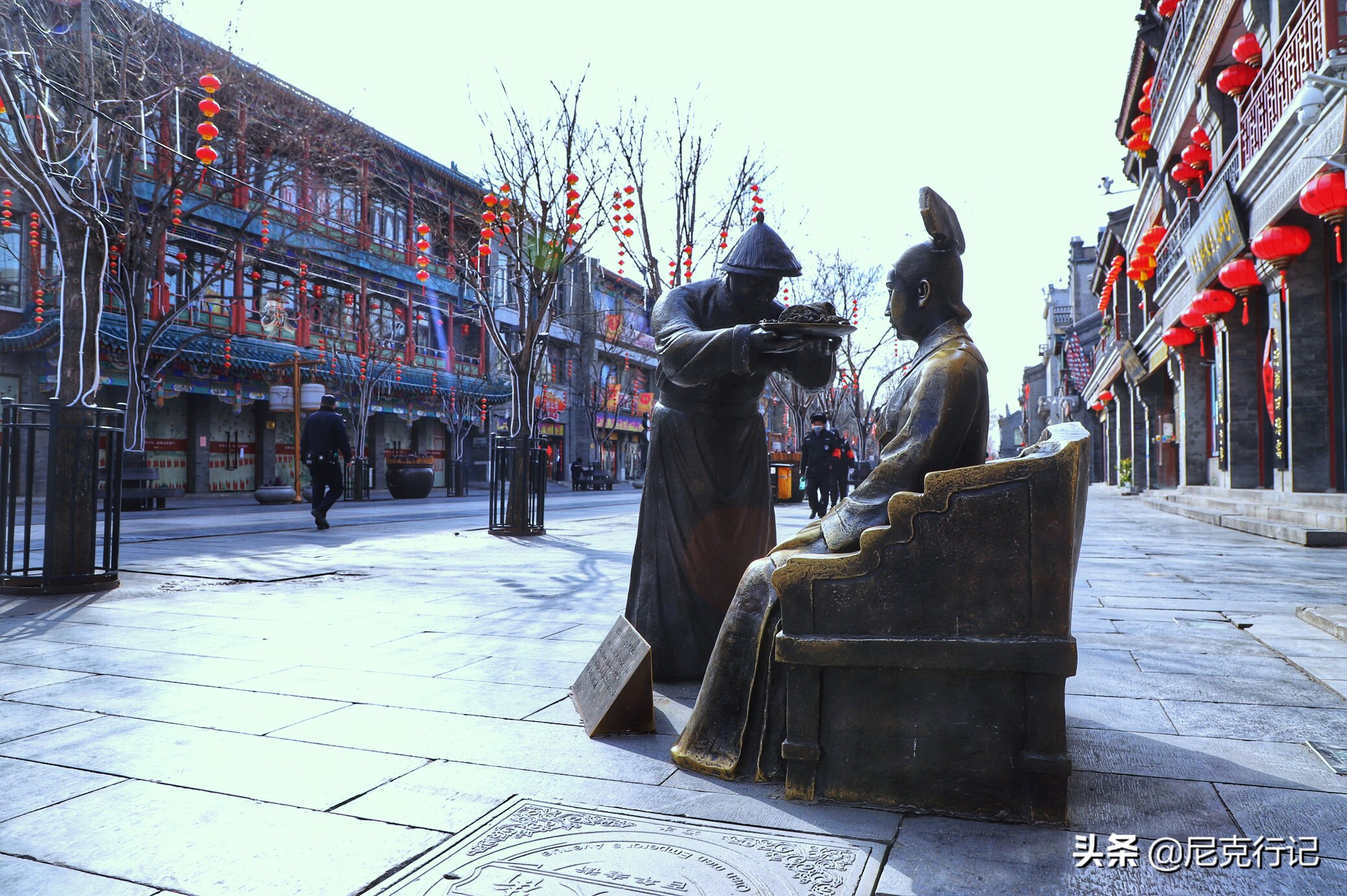 北京街头静悄悄,北京夜晚街道上空无一人