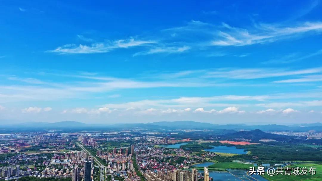 有一种蓝叫火焰蓝朗诵,有一种蓝叫海蓝