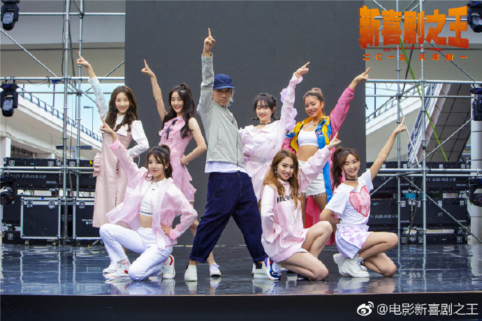 周星驰新喜剧之王烂片气质四溢,周星驰喜剧之王的影像变化