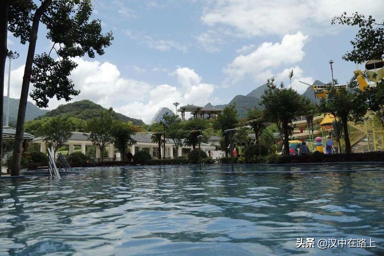 汉中市留坝县中国栈道欢乐水世界,汉中去留坝水世界攻略