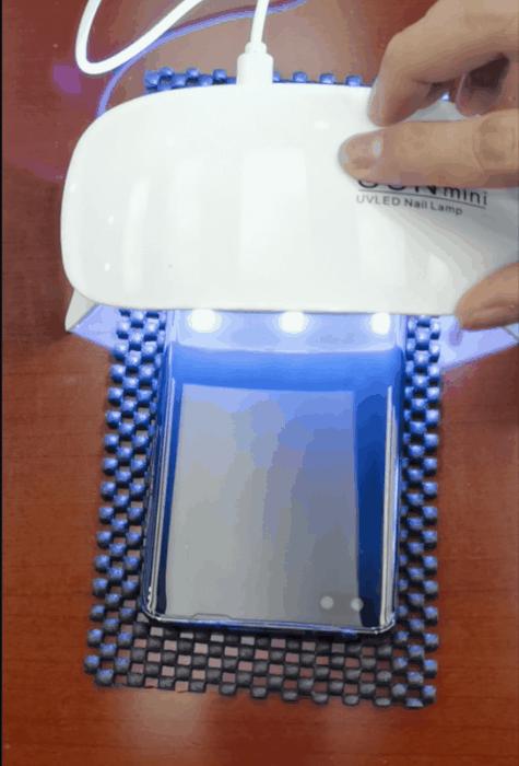 手机钢化膜uv怎么贴,uv胶钢化膜怎么弄下来