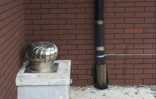 烟道渗水是什么原因造成的,厨房渗水漏到楼下有什么原因