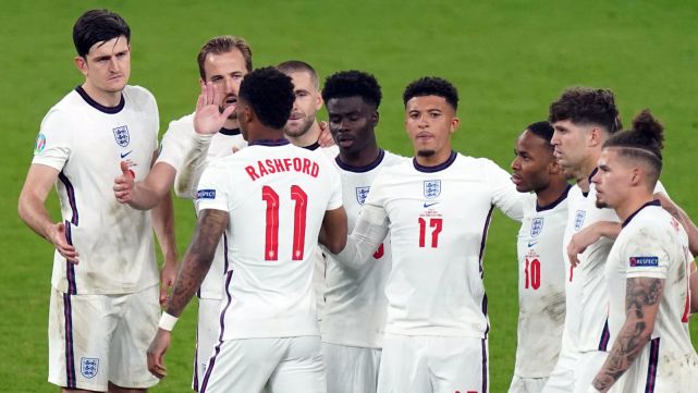 欧洲杯预选赛c罗赛程表,c罗哪届欧洲杯最厉害