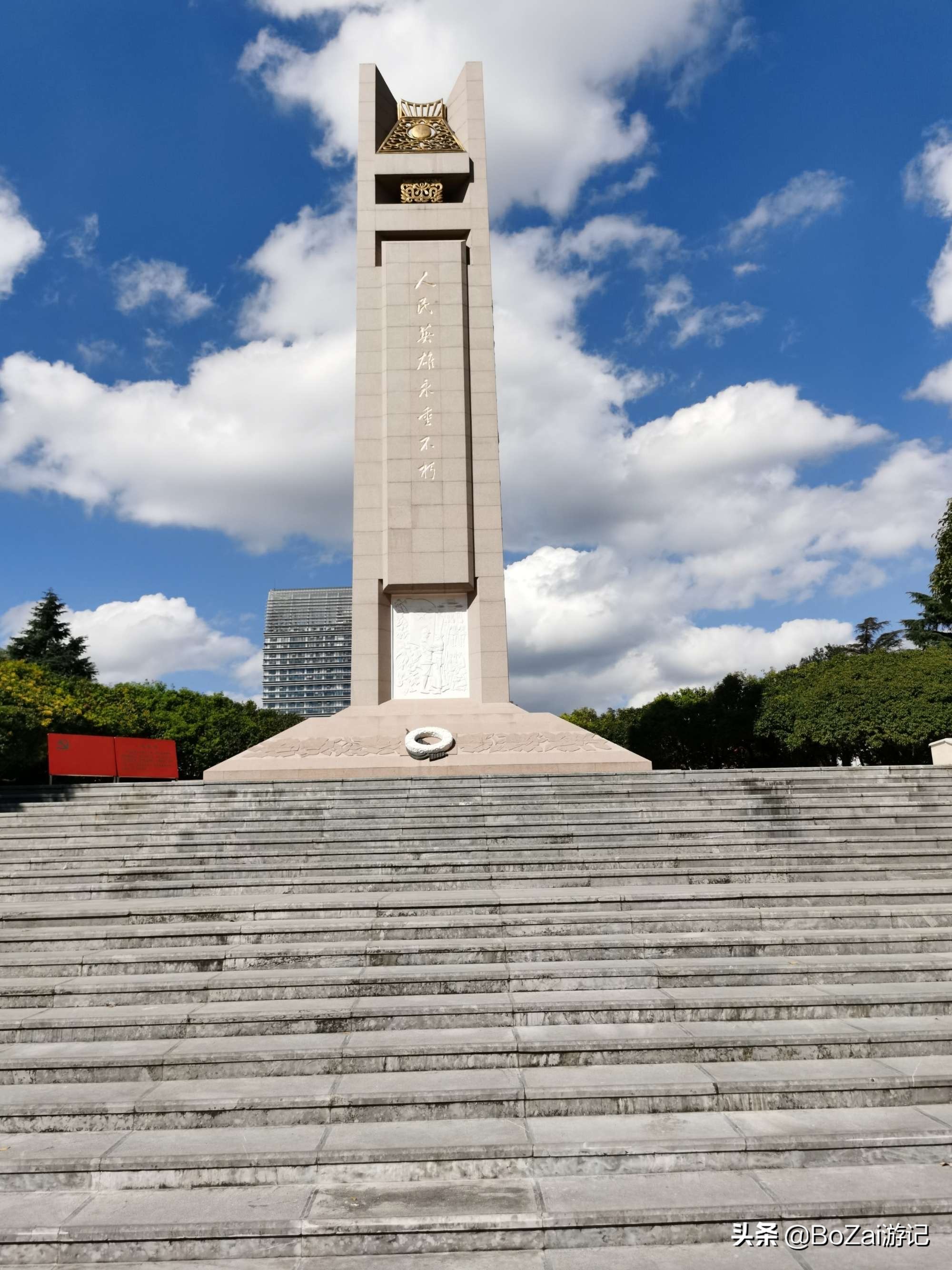 到昆明游玩必去的景点推荐一下,昆明官渡附近景点哪里好玩免费的