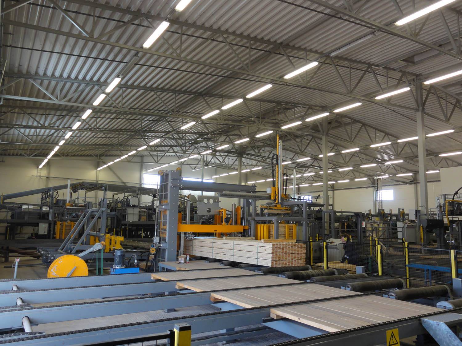 生态板是用红色胶粘的吗,生态板里边的木方是用胶粘的吗