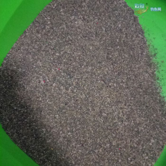 100毫升饵料十竿就拉下去，只允许一款拉饵的黑坑怎么拉大饵技巧