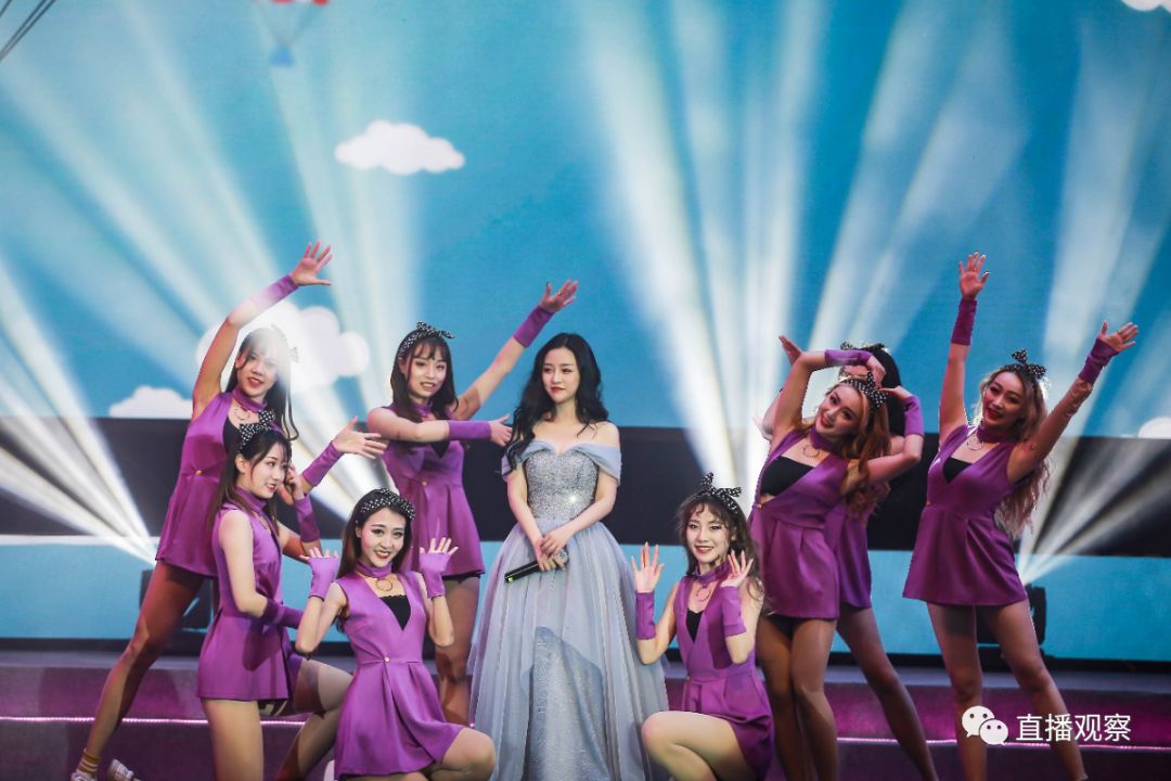 熊猫年度星光盛典璀璨夺目,熊猫直播年度盛典投票入口