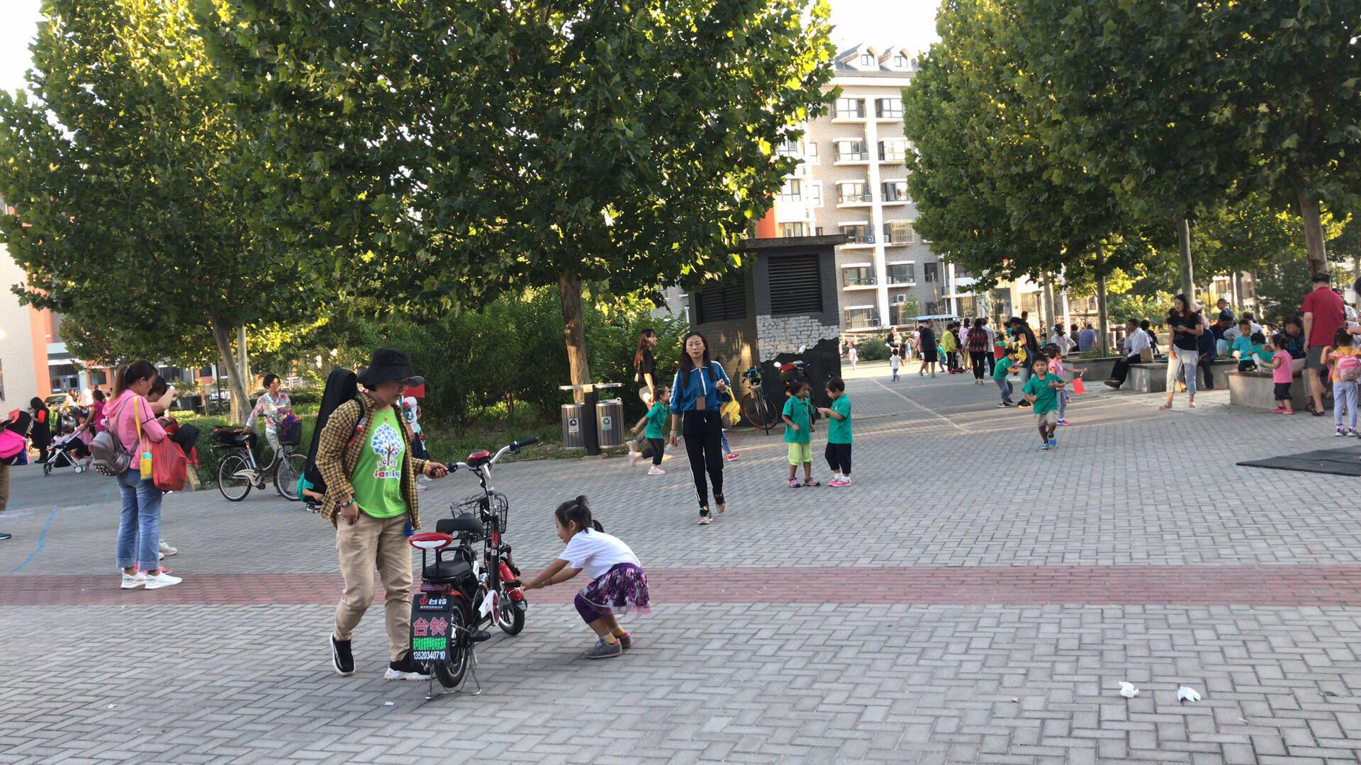 奶爸观看后感想,奶爸看娃的坏处