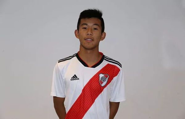 吕孙豪河床,吕孙豪留洋