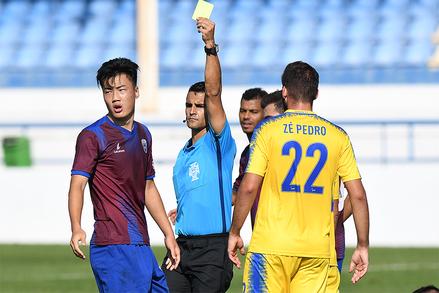 刘宇豪中超,上海申花队员刘宇豪近照图片