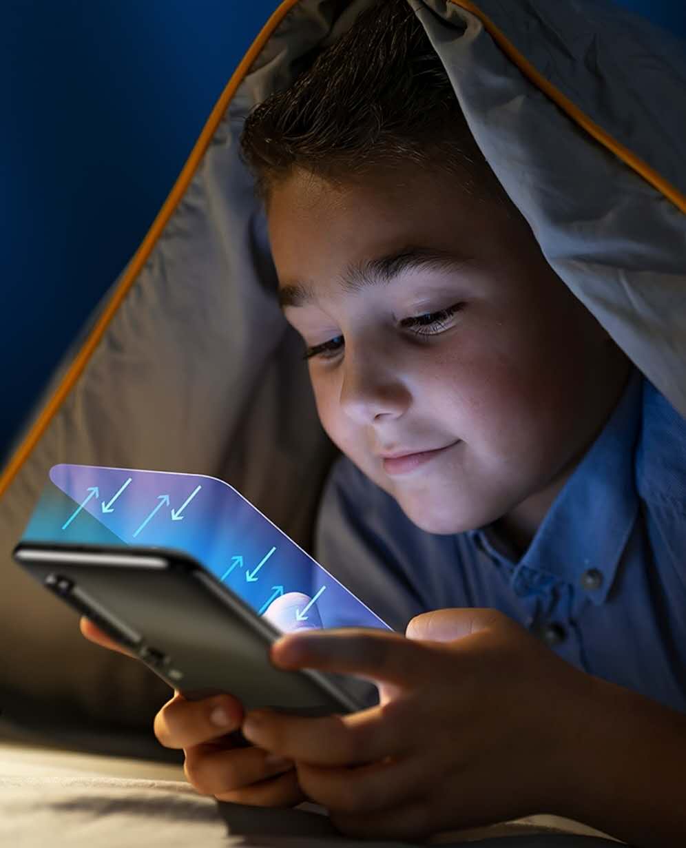 小米手机贴uv膜损坏是属于保修吗,贴膜导致手机损坏可以找店家赔吗