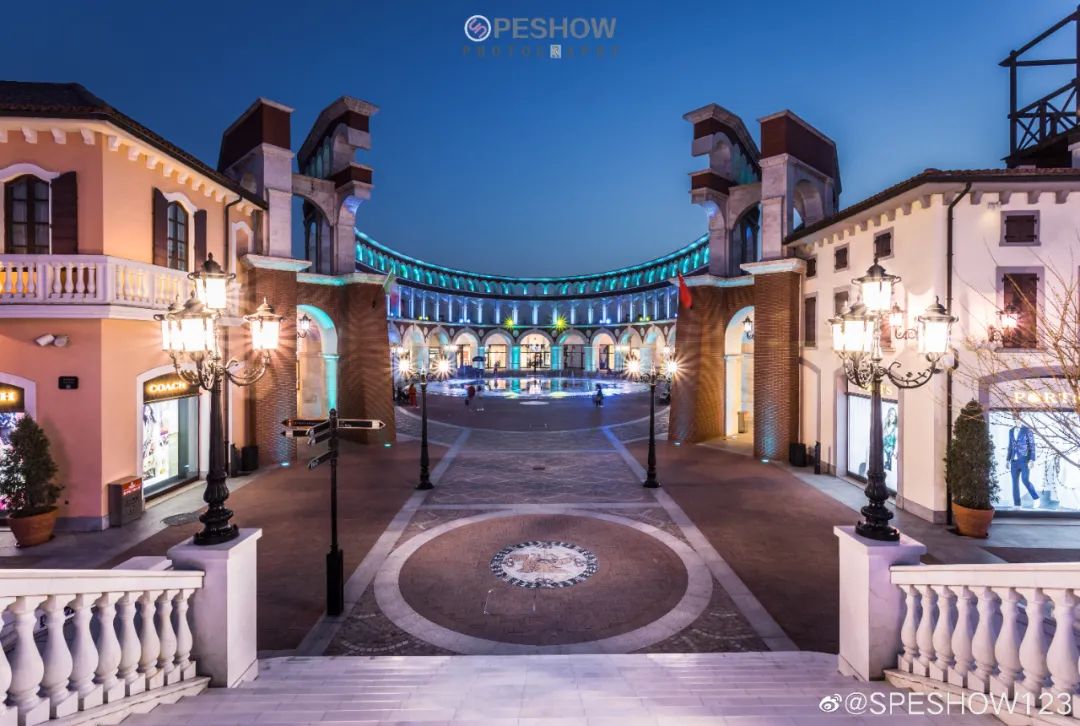 天津对称建筑物,天津各区分布图最新