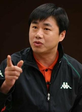 孙海英42岁娶3婚妻子吕丽萍，带继子如亲儿子，今64岁生活很幸福