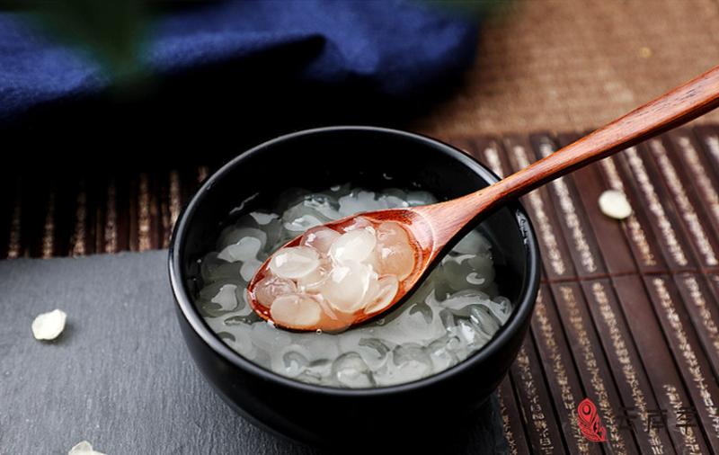 它被称为超级食物,燕窝有胶质好还是无胶质好