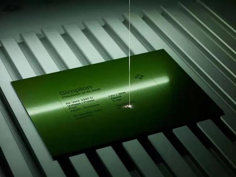 追光者|金朝龙：我和天弘激光的20年