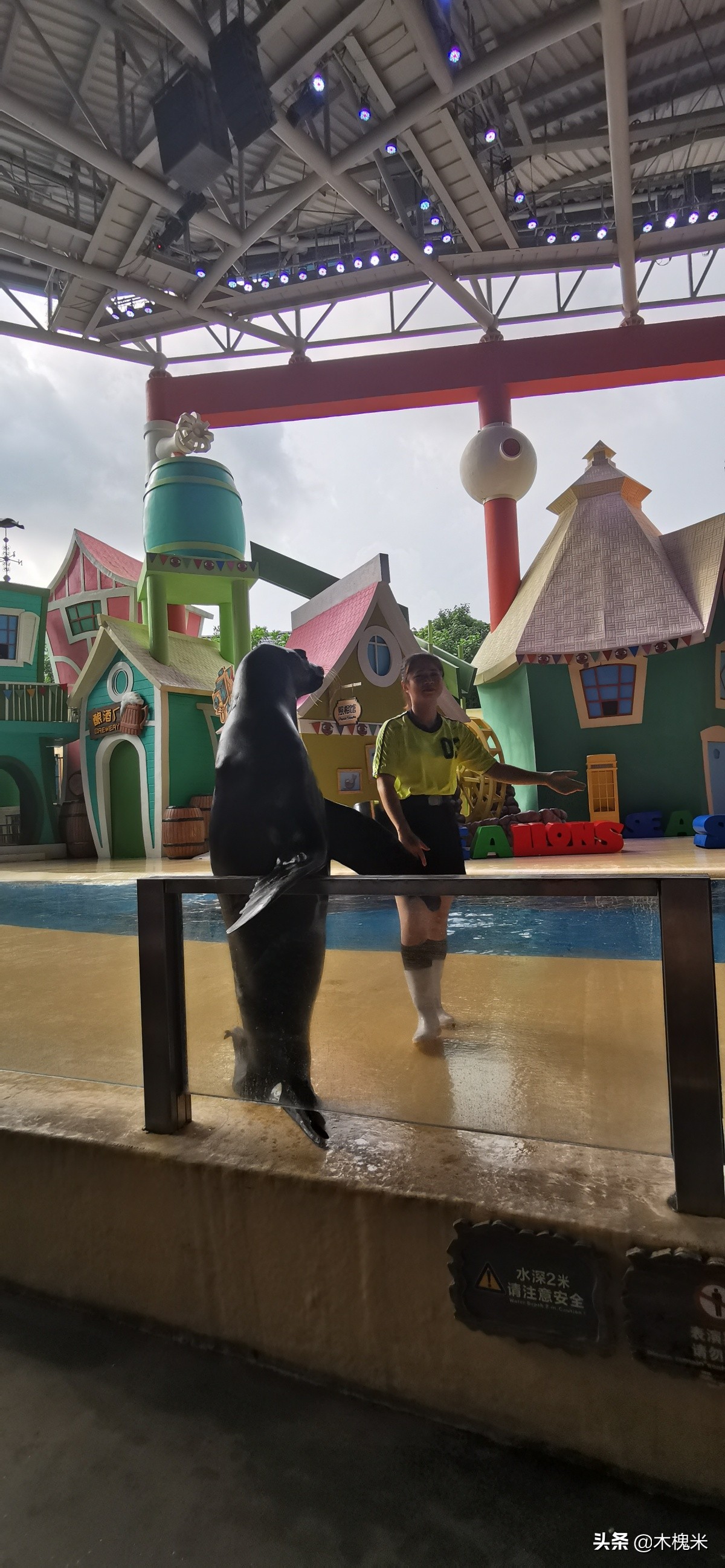 珠海长隆附近美食,珠海长隆海洋王国海底世界