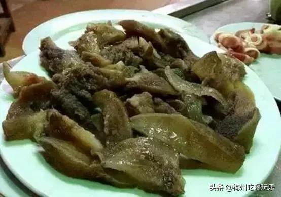 听说梅州人口味这么重，我上去就是一巴掌