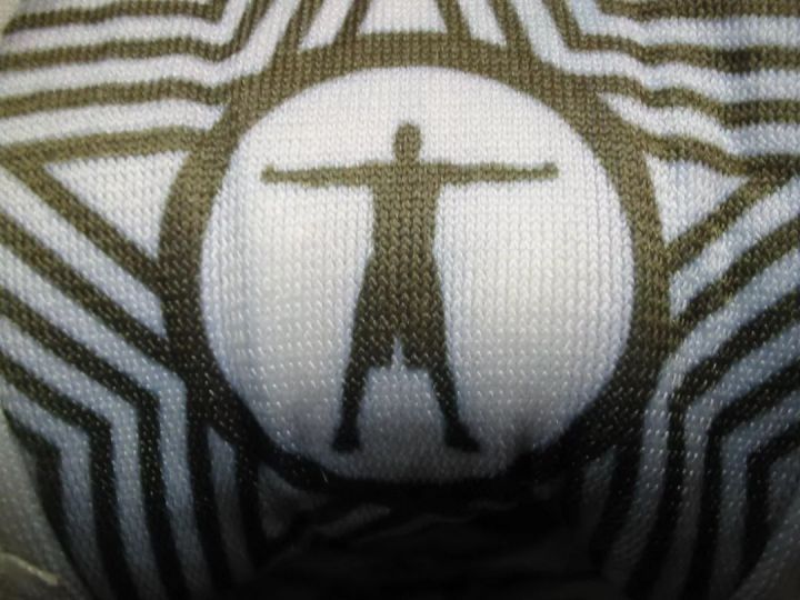 “经典”之路上渐行渐远，CONVERSE能否找回自我？