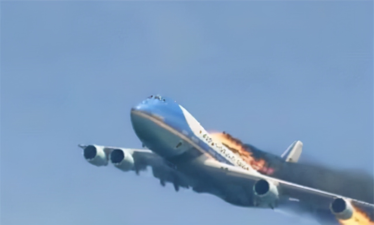 大连5.7空难机长果断坠海,大连五七空难在蟹子湾吗