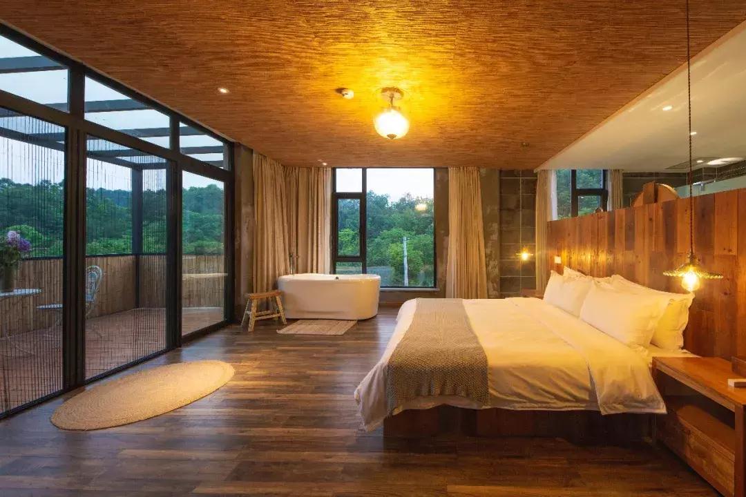 筑梦8年,承包1600亩土地,打造亲子版唐顿庄园,体验庄主生活