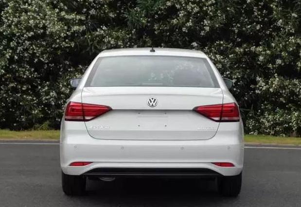 朗逸经典与2019款有什么区别吗,新款朗逸上市老款的还值得入手吗