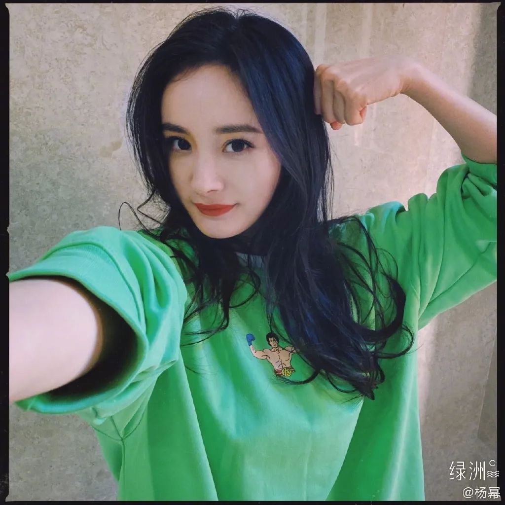 卫衣千万别瞎穿！这50件时髦又显瘦