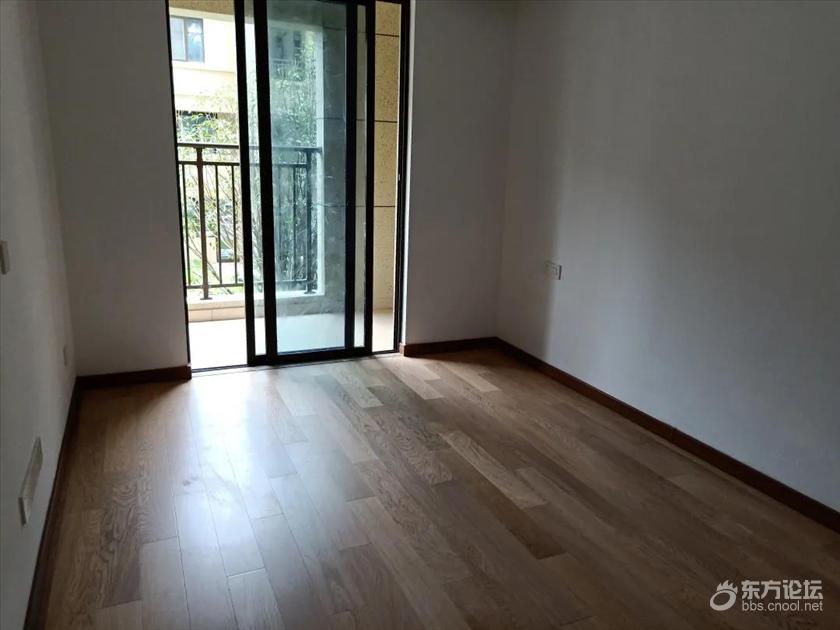 业主新房还没交付就住了工人,毛坯房为什么被业主强行入住