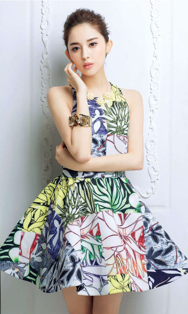 新疆维吾尔族女明星古力娜扎,古力娜扎新疆艺术学院