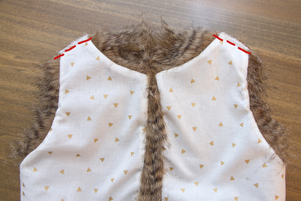 小背心裁剪与缝制入门,老年人背心的裁剪与缝制过程