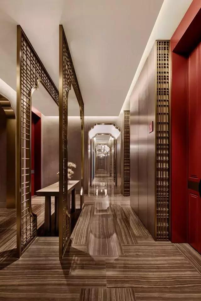 睡进这间藏身青山湖边的理想酒店，一起探寻临安城的悠居岁月~