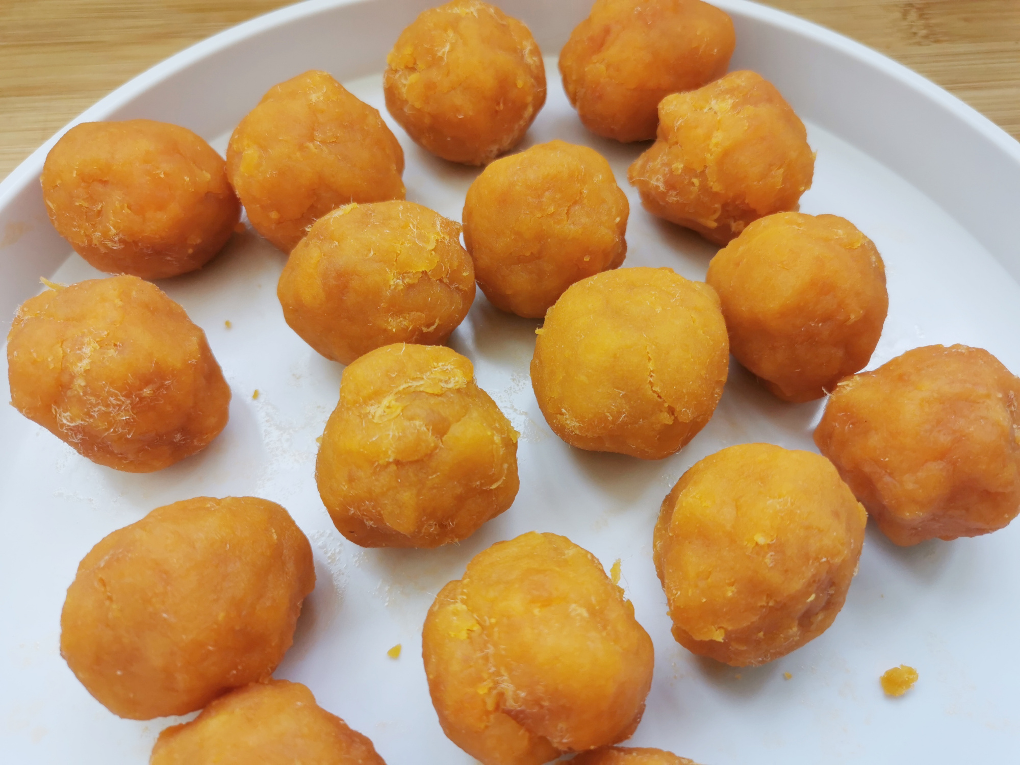 又简单又好吃的青团,好吃不甜的青团推荐