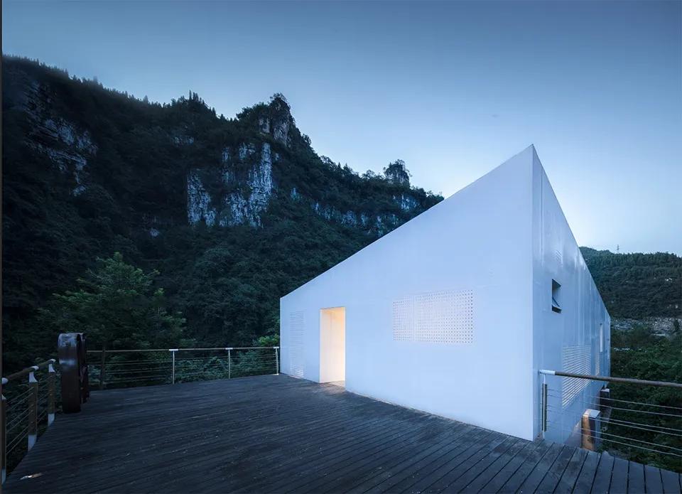 大山里的茶吧咖啡馆在哪里,隐藏在大山里的咖啡馆